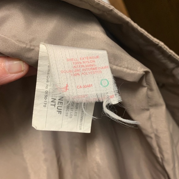 Vintage CROYDON belted, quilted jacket - Picture 5 of 5